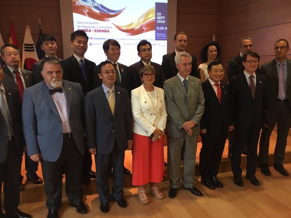 Participación del Clúster Marítimo en las jornadas con el Embajador de la República de Corea en España